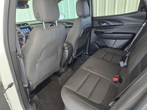 Used 2023 Chevrolet TrailBlazer RS w/ Sun and Liftgate Package image 16