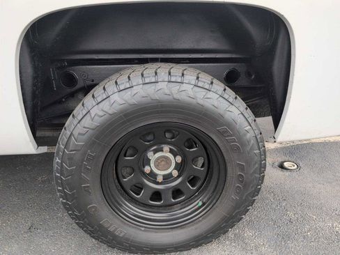 Used 2009 Chevrolet Silverado 1500 LT w/ Power Pack Plus image 32