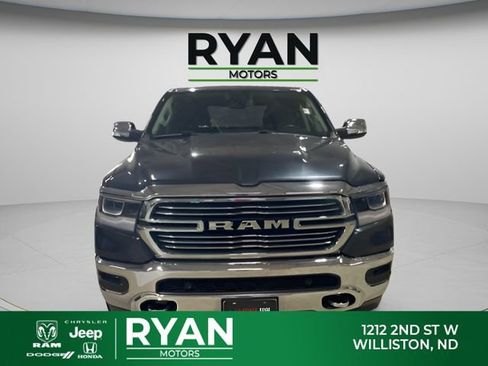 Used 2019 RAM 1500 Laramie AWD/4WD image 8