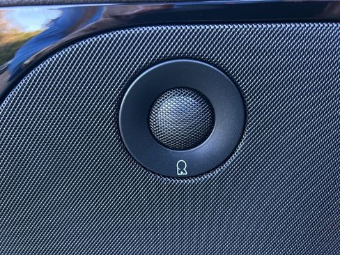 Used 2023 Lincoln Aviator Reserve w/ Equipment Group 201A image 18