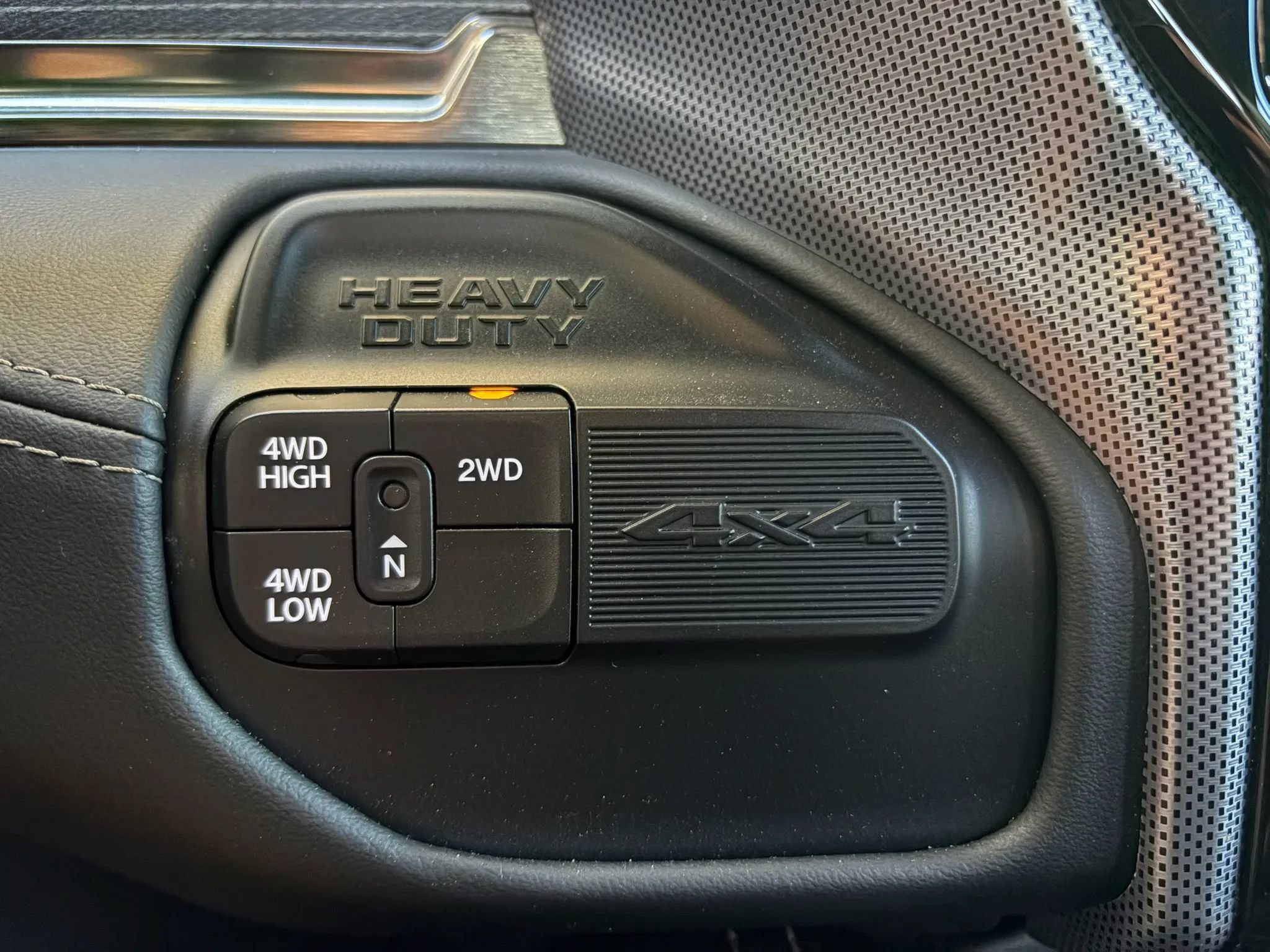 Used 2021 RAM 2500 Limited AWD/4WD image 28