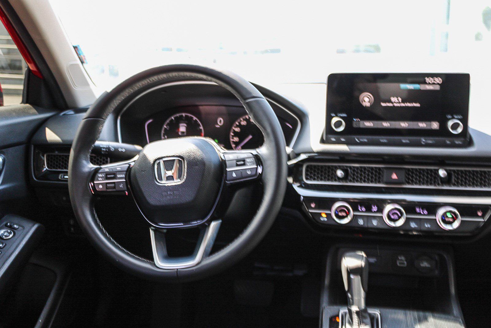 Certified 2024 Honda Civic EX-L image 8