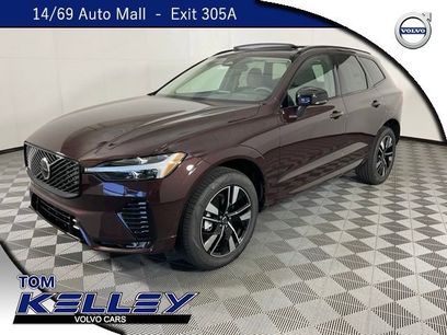 New 2026 Volvo XC60 B5 Core w/ Protection Package Premier