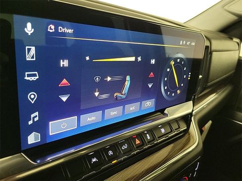 Used 2025 Chevrolet Silverado 1500 LT image 16