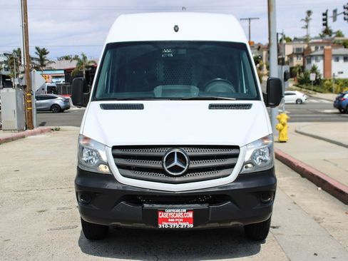 Used 2016 Mercedes-Benz Sprinter 3500 image 9