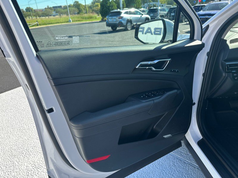 Used 2026 Kia Sportage SX FWD image 14
