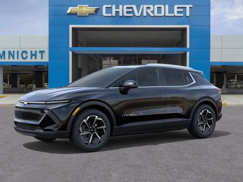 New 2026 Chevrolet Equinox EV LT AWD/4WD image 2