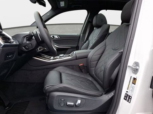New 2026 BMW X5 xDrive40i w/ Premium Package image 12