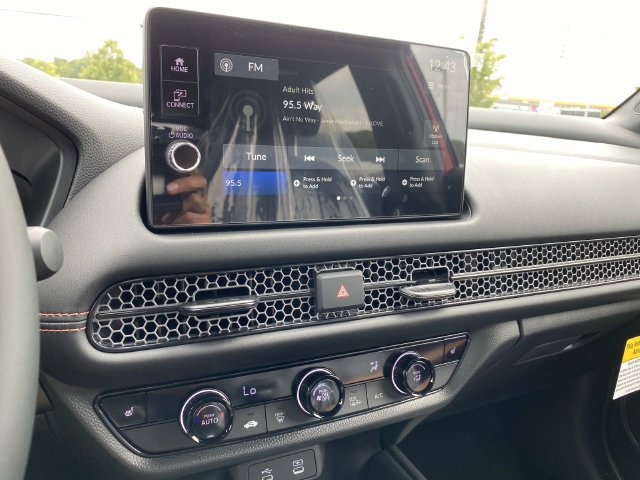 New 2027 Honda HR-V Sport image 10