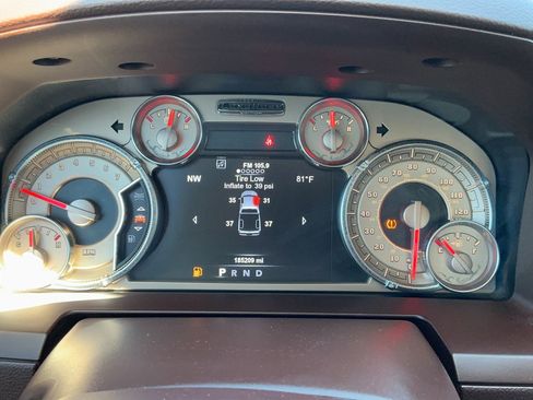 Used 2018 RAM 1500 Laramie Longhorn w/ Longhorn Southfork Package AWD/4WD image 13