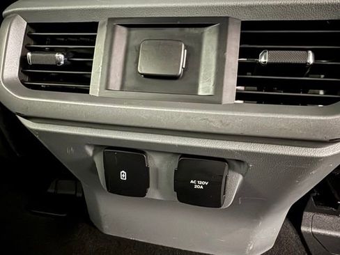 Used 2024 Ford F150 XLT w/ Mobile Office Package image 13