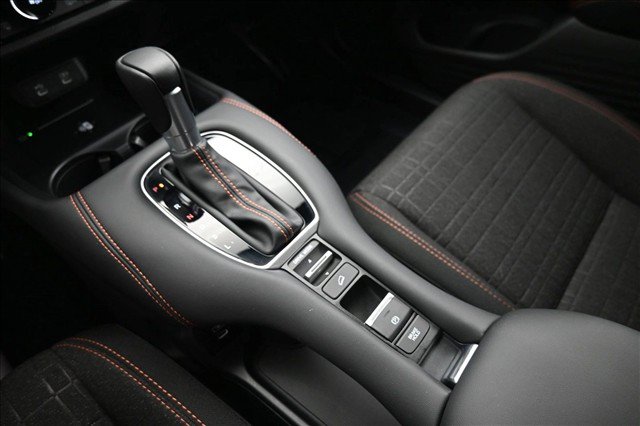 Used 2026 Honda HR-V Sport image 17