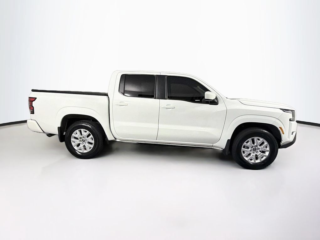 Used 2022 Nissan Frontier SV RWD image 11