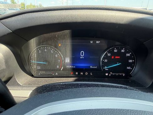 Used 2023 Ford Explorer XLT w/ Equipment Group 202A AWD/4WD image 18