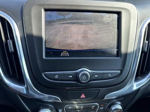 Used 2020 Chevrolet Equinox LT FWD image 31