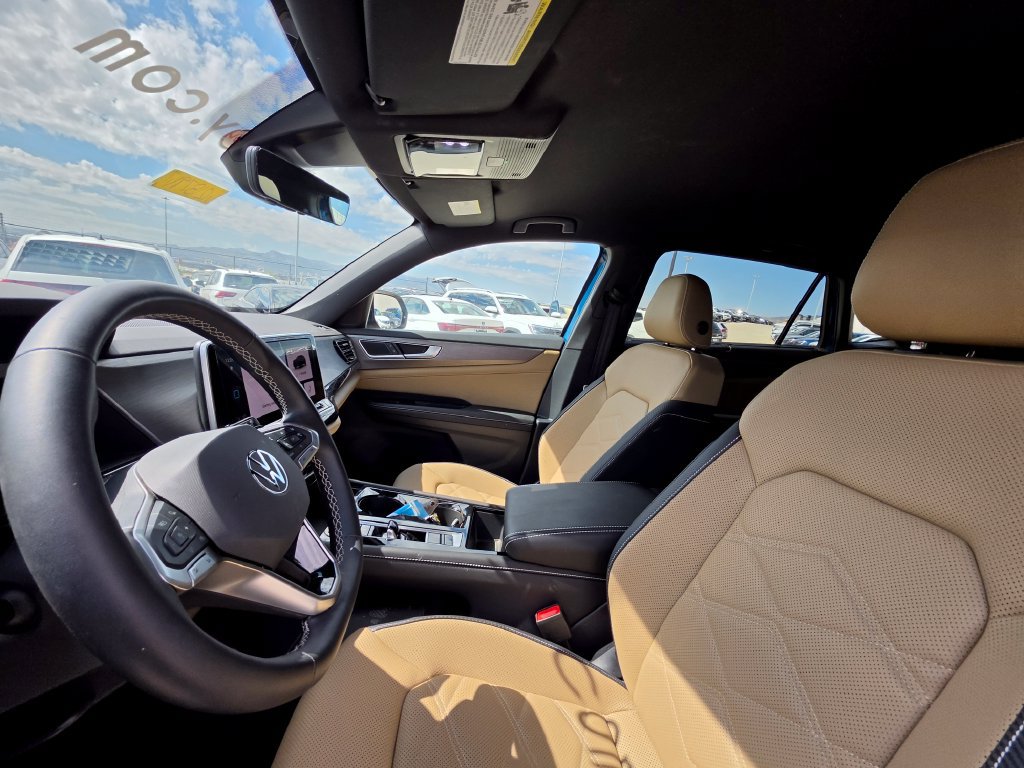 Certified 2026 Volkswagen Atlas Cross Sport SE FWD image 11