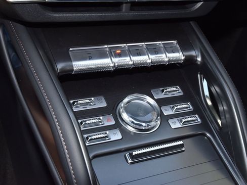 New 2026 Lincoln Nautilus Reserve w/ Jet Appearance Package AWD/4WD image 38
