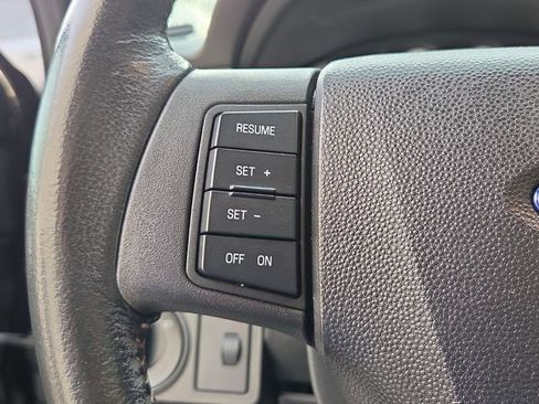 Used 2008 Ford Focus SES FWD image 22