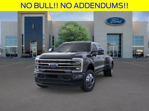 New 2026 Ford F450 Platinum w/ Platinum Plus Package image 2