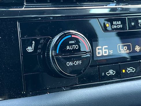 Certified 2025 Nissan Pathfinder Rock Creek image 30