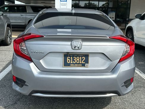 Used 2019 Honda Civic EX image 5
