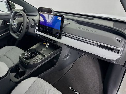 New 2026 Subaru Solterra image 28