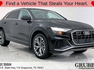 Used 2023 Audi Q8 Premium Plus video 1