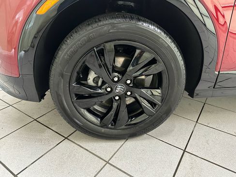 Certified 2025 Buick Encore GX Sport Touring w/ Advanced Technology Package AWD/4WD image 12
