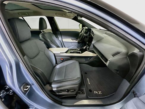 Used 2023 Lexus RZ 450e Premium w/ Accessory Package (P5) AWD/4WD image 33