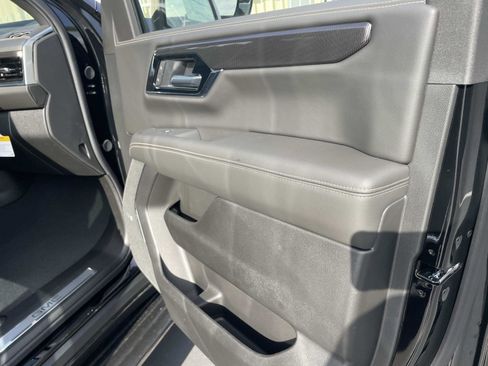 New 2026 GMC Yukon Elevation image 26