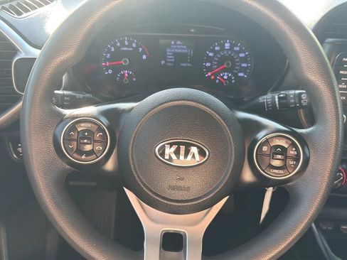 Used 2020 Kia Soul S FWD image 15