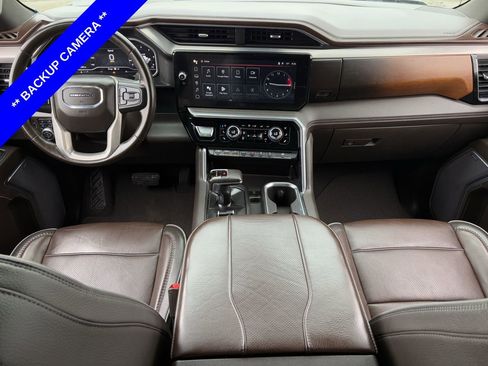 Used 2023 GMC Sierra 1500 Denali w/ Denali Reserve Package AWD/4WD image 11