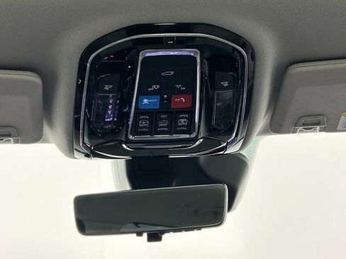 Used 2021 Jeep Grand Cherokee L Overland w/ Luxury Tech Group IV image 31