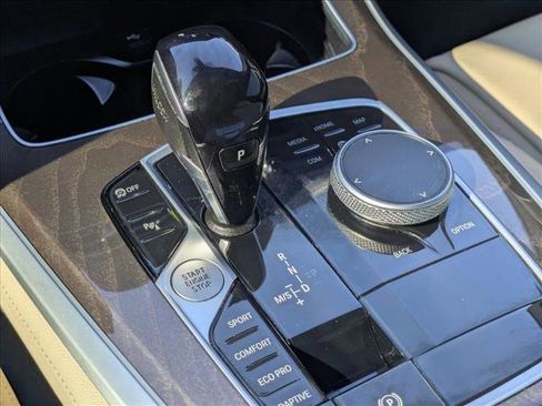 Used 2022 BMW X5 sDrive40i w/ Premium Package image 14