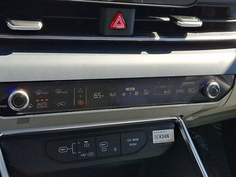 New 2026 Kia Carnival EX FWD image 15