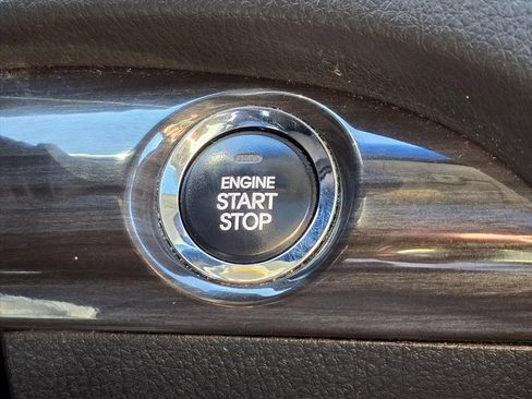 Used 2012 Kia Sorento SX w/ SX Premium Pkg image 18