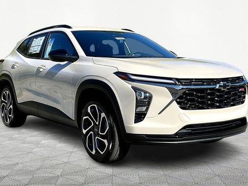 New 2026 Chevrolet Trax RS w/ Driver Confidence Package image 1