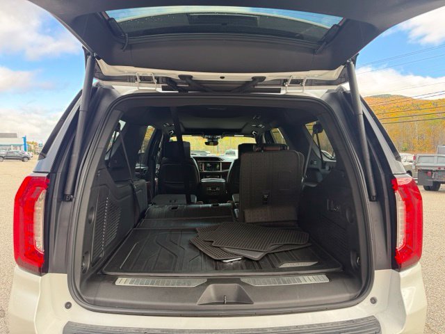 Certified 2024 GMC Yukon XL Denali Ultimate AWD/4WD image 5
