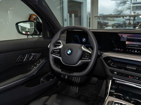 New 2026 BMW 330i xDrive Sedan w/ Convenience Package AWD/4WD image 39