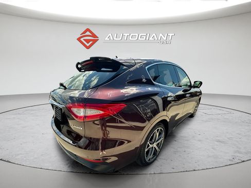 Used 2019 Maserati Levante GranSport AWD/4WD image 7
