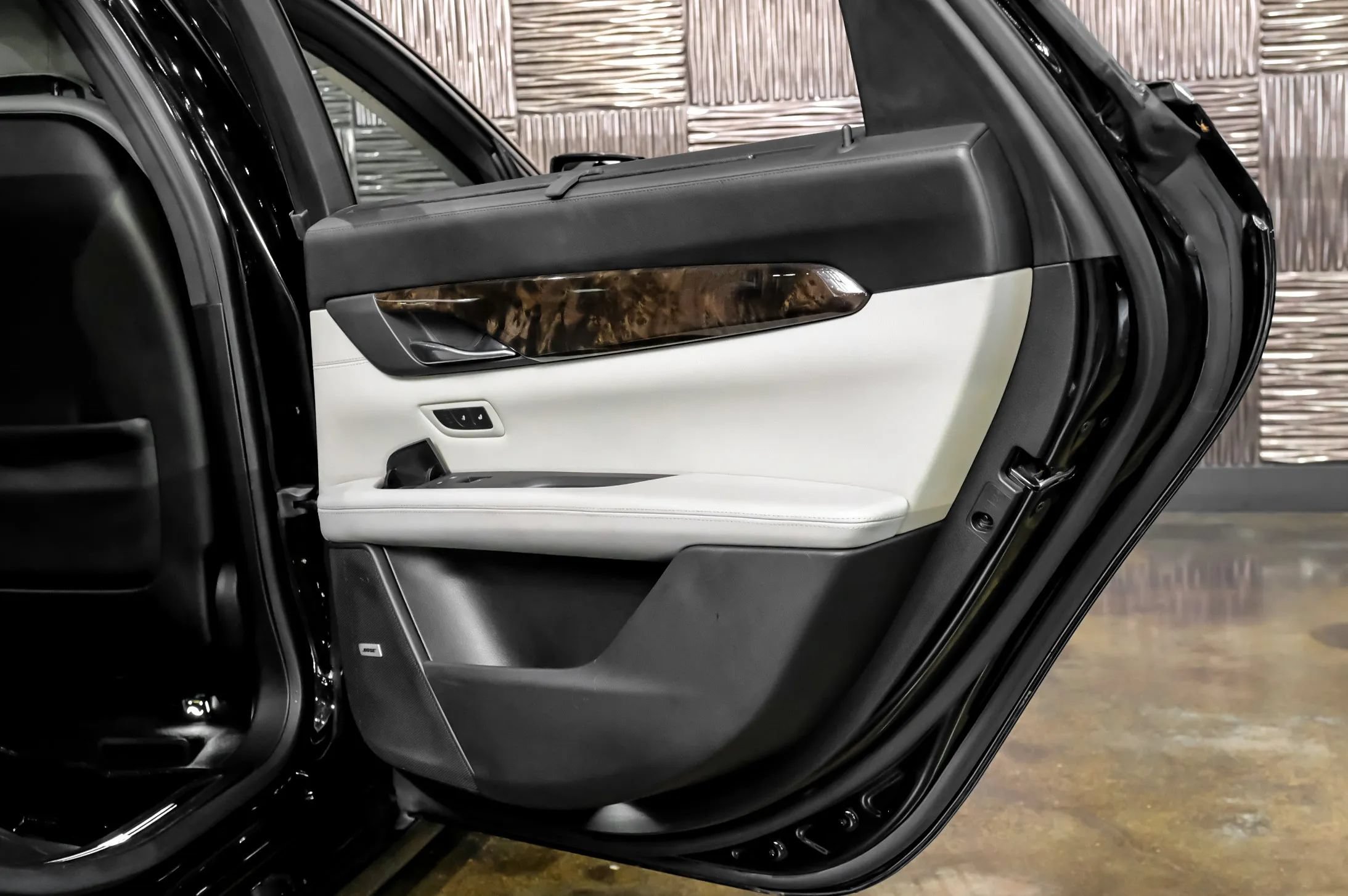 Used 2017 Cadillac CT6 Luxury AWD/4WD image 48