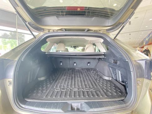 Used 2024 Subaru Outback Premium AWD/4WD image 25