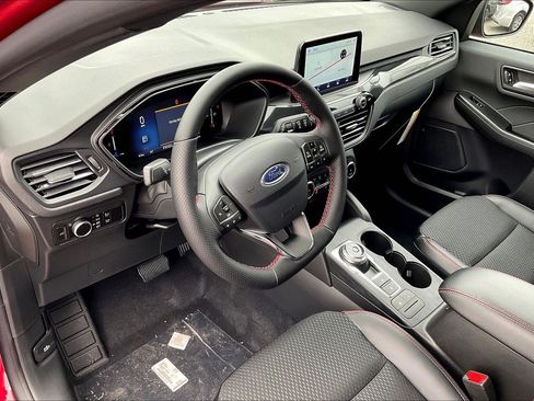 New 2026 Ford Escape ST-Line w/ Cold Weather Package AWD/4WD image 6