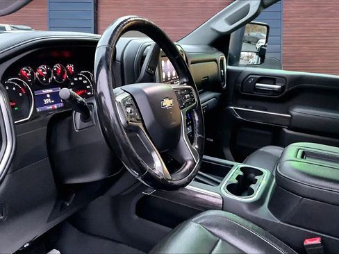 Used 2020 Chevrolet Silverado 3500 LTZ w/ LTZ Plus Package image 13