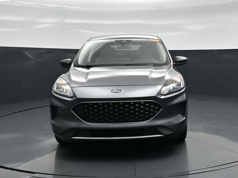 Used 2022 Ford Escape SE FWD image 18