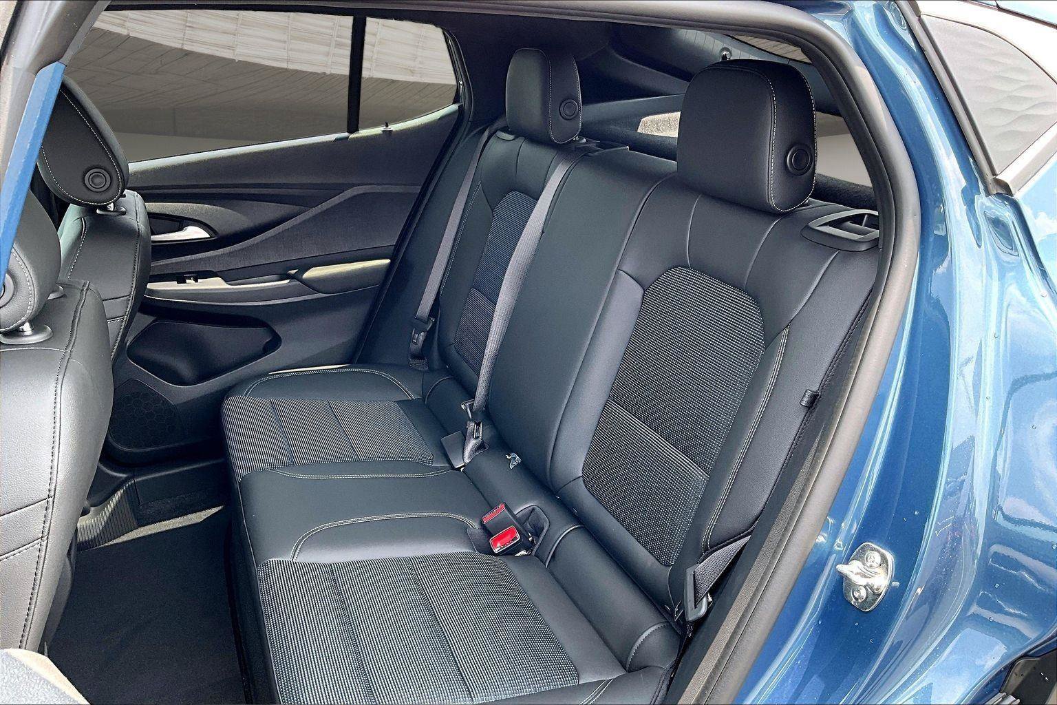 New 2026 Buick Envista Preferred w/ Convenience I Package FWD image 31