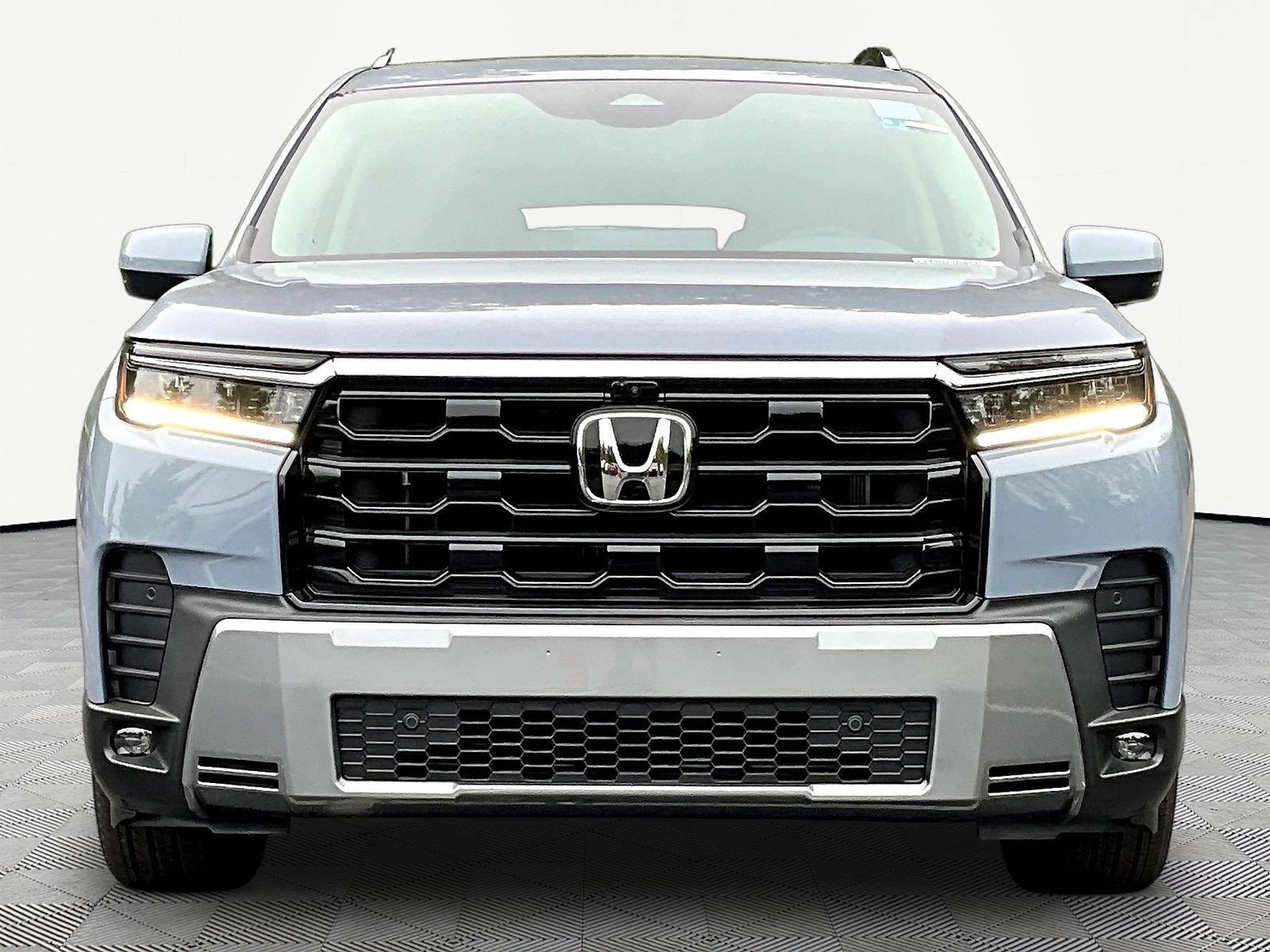 New 2026 Honda Pilot image 2