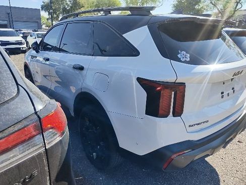 Used 2025 Kia Sorento SX Prestige AWD/4WD image 7