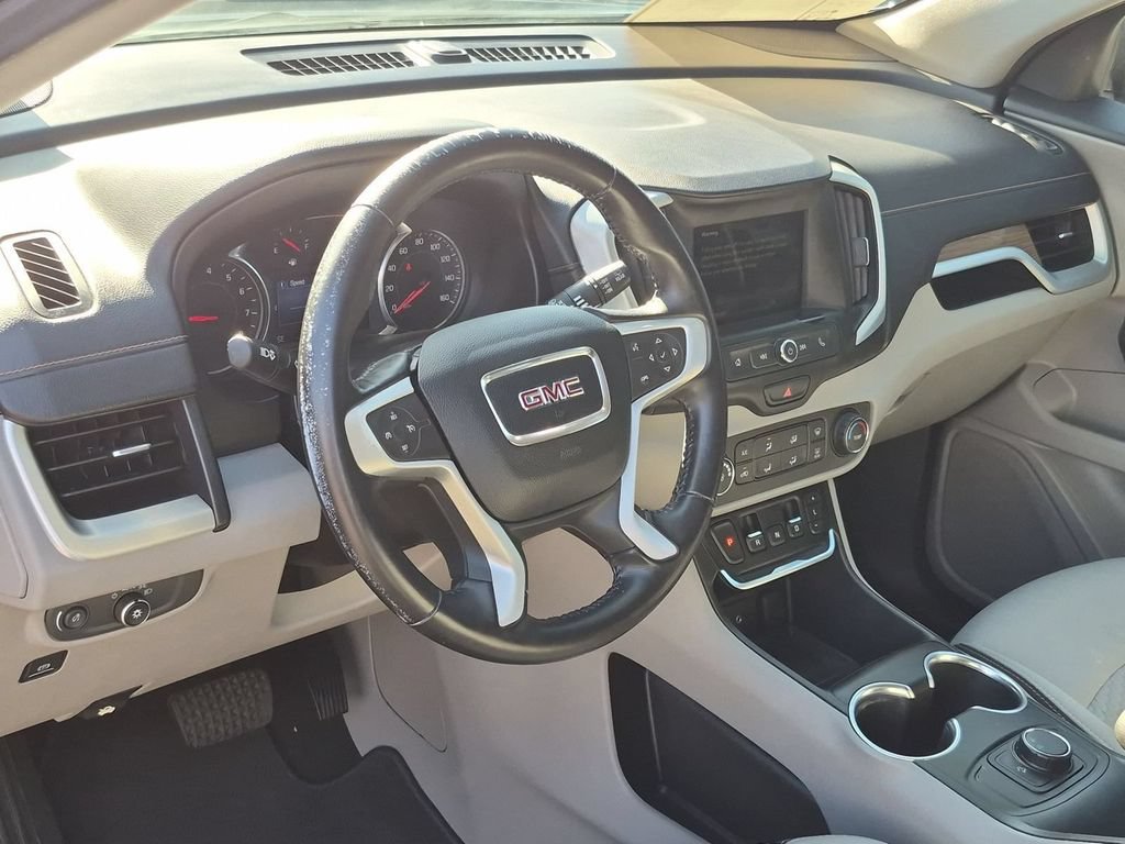 Used 2019 GMC Terrain SLE FWD image 2