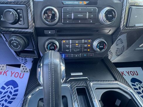 Used 2018 Ford F150 Lariat w/ Equipment Group 502A Luxury AWD/4WD image 22